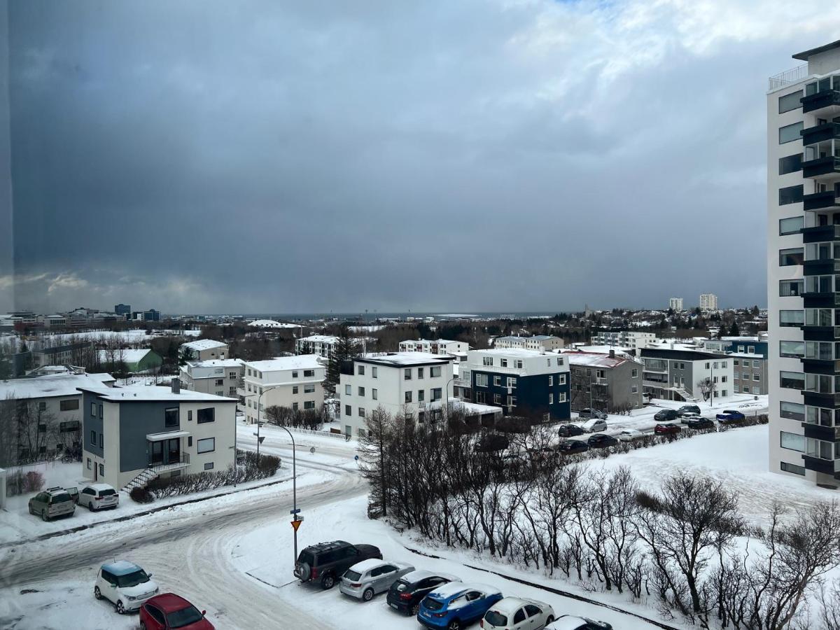 Jm Homestay - A Cozy Two Bedroom Apartment Reykjavik Exterior photo