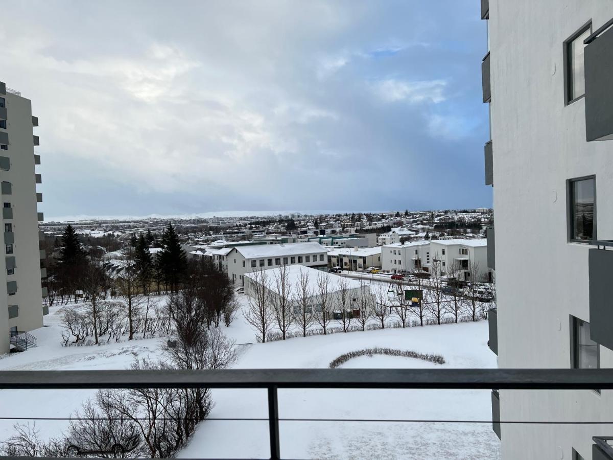 Jm Homestay - A Cozy Two Bedroom Apartment Reykjavik Exterior photo